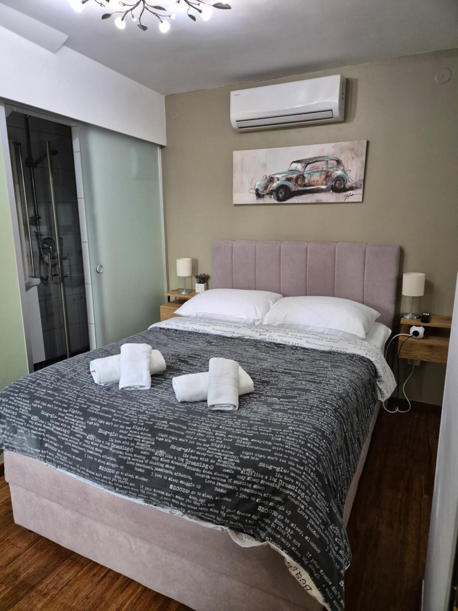 Apartma Tomadi *