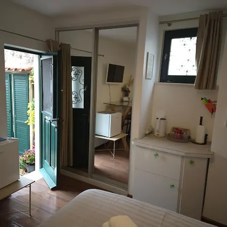 Tomadi Residence Split Room photo